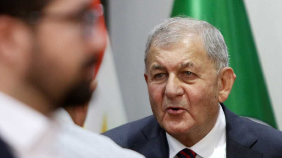 Nuevo presidente Irak jura cargo y promete preservar independencia del país