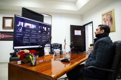 Exhorta Presidente Municipal Carlos Peña Ortiz, a agilizar el traslado de migrantes a un lugar más seguro