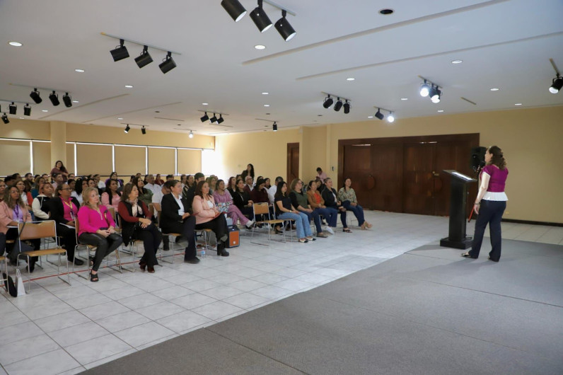 Refuerza SEBIEN equidad de genero