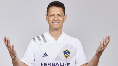 ¡La espera terminó! 'Chicharito' es nuevo jugador del LA Galaxy