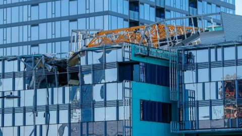 4 muertos tras caída de grúa en Seattle