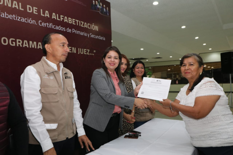 Convenio firmado por alcalde Mario López  y directivos del ITEA rinde buenos resultados