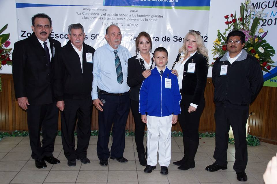  Azael Carbajal representará a Miguel Alemán en Concurso estatal de Oratoria