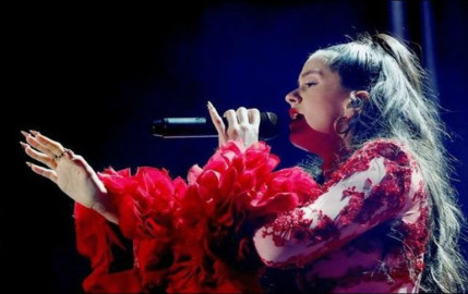 Rosalía sufre robo en su casa en Barcelona 