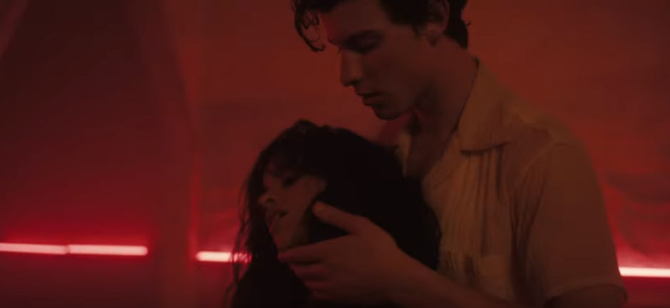 Shawn Mendes y Camila Cabello estrenan “Señorita”