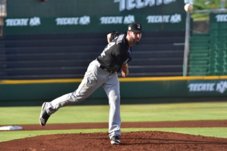 Vencen Toros 6-5 a Leones y se quedan con la serie en el Kukulcán