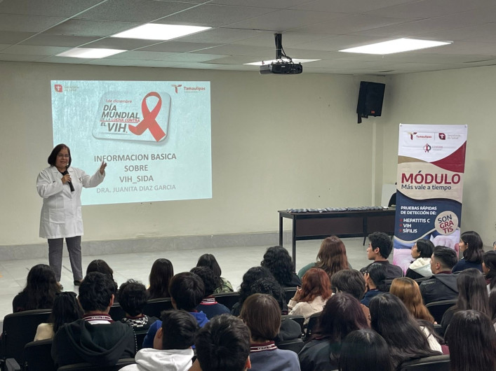 Concientizan a estudiantes en prevención de VIH