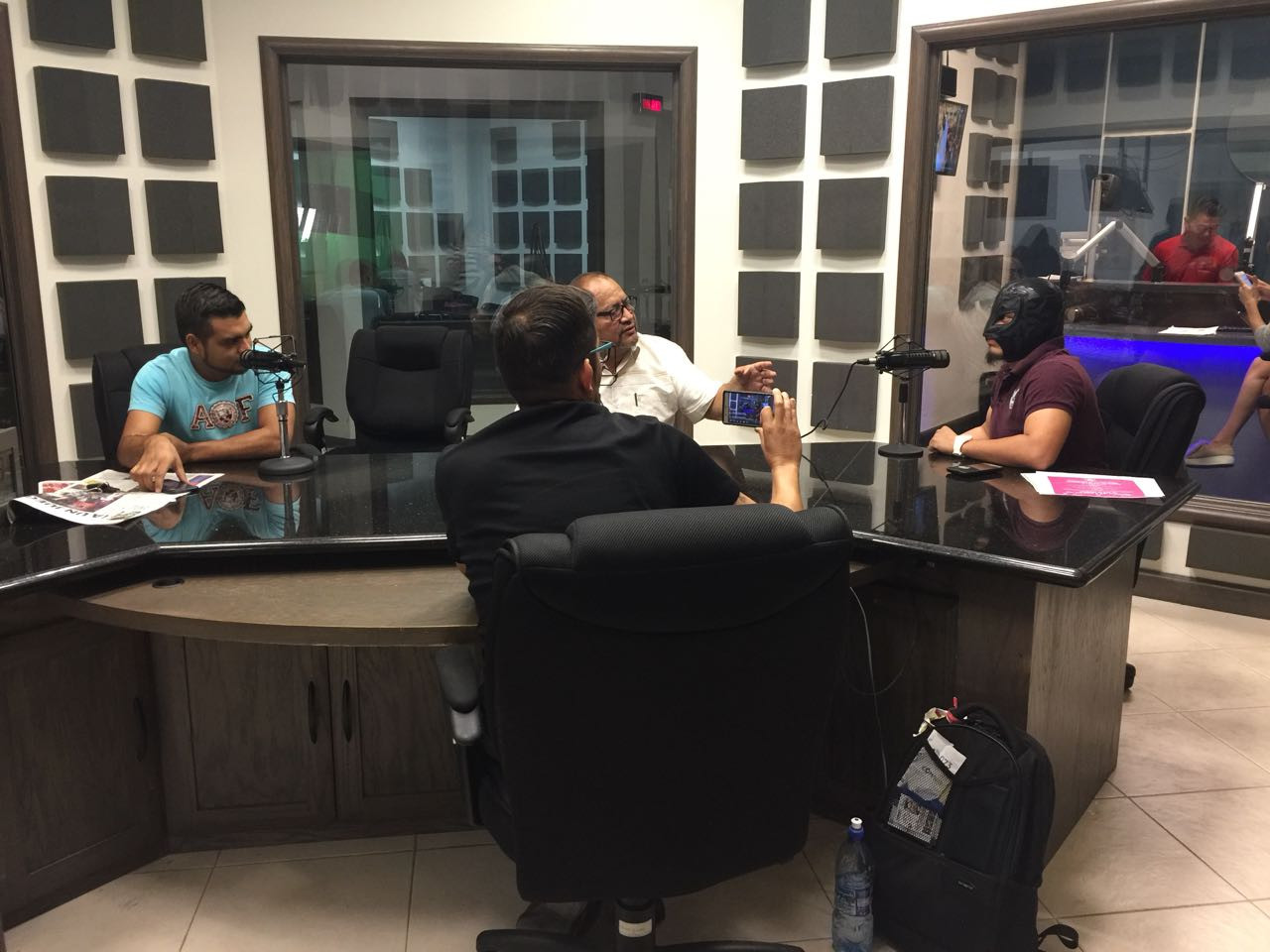 Gran lucha estelar de apuesta en Arena Coliseo de Reynosa