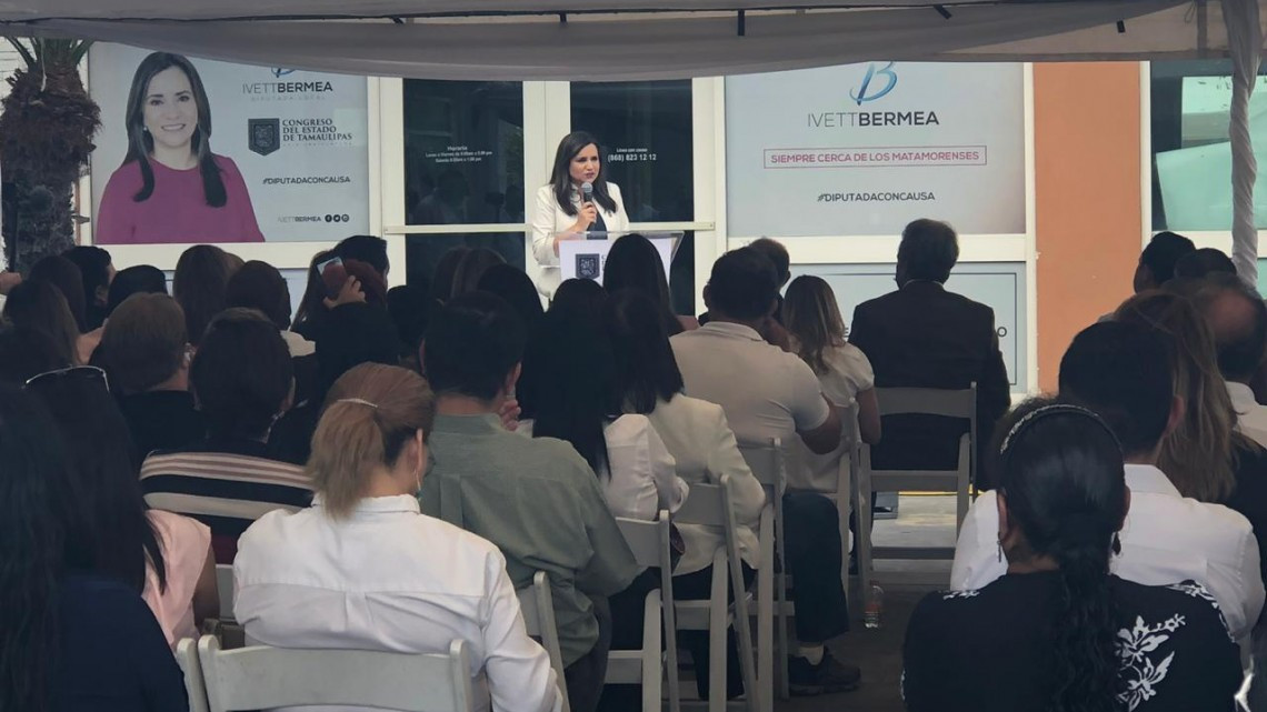 Inaugura Ivette Bermea su Oficina de Gestoría