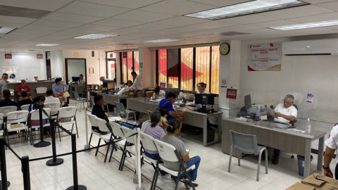 Exhortan a concluir trámites de control vehicular en línea