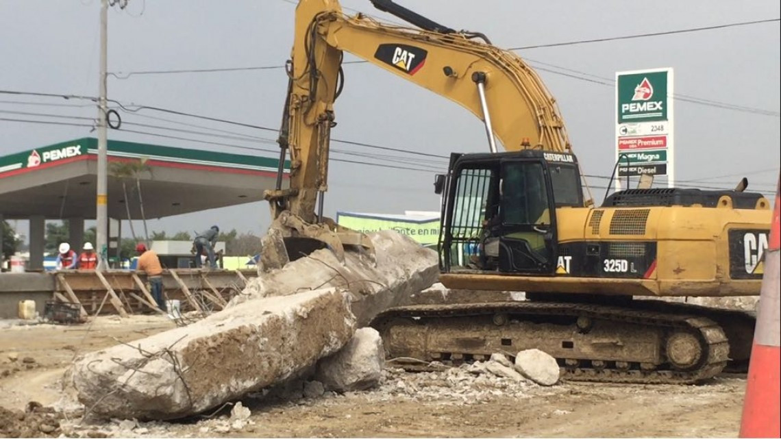 Avanzan obras de construcción de puentes vehiculares