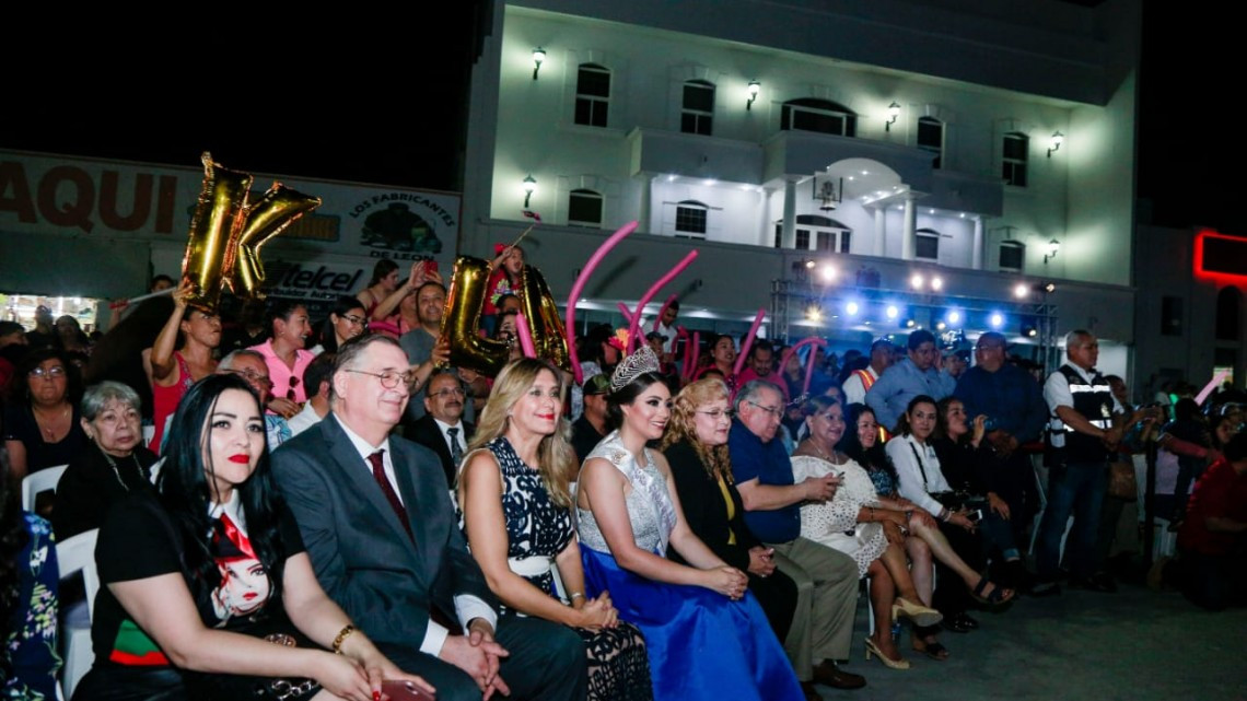 Coronan a Reina del 270 Aniversario de Reynosa