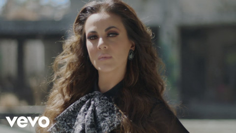 Edith Márquez estrena su nuevo sencillo “Olvídalo”