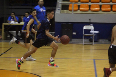 Van preselecciones de basquetbol a Torneo en Querétaro