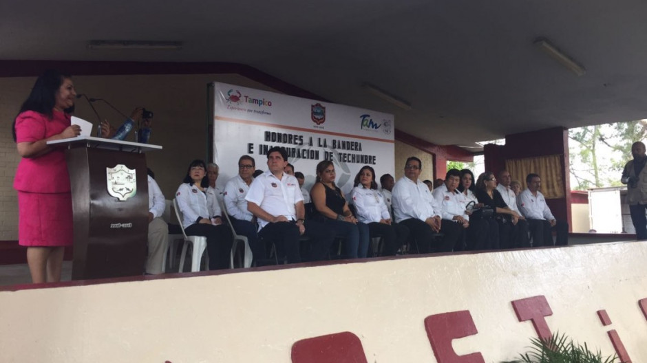 Inauguran techumbre y ciclo escolar de bachilleratos en Cetis 22