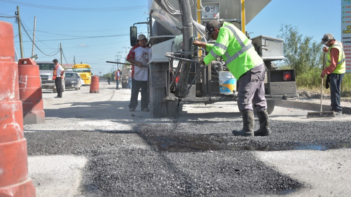 Arranca Programa Especial de Bacheo en Río Bravo