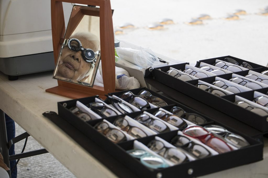 Brinda servicios médicos en colonia Héroe de Nacozari