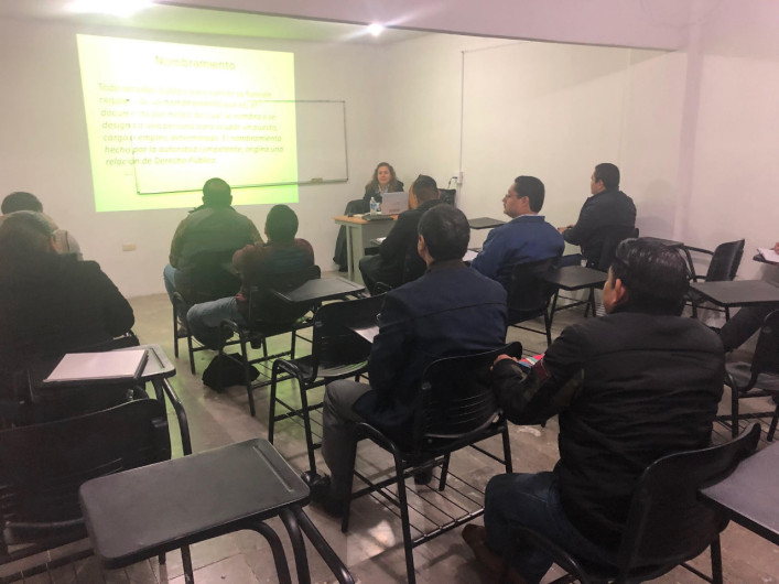 Capacitan a agentes en materia de combate a la corrupción