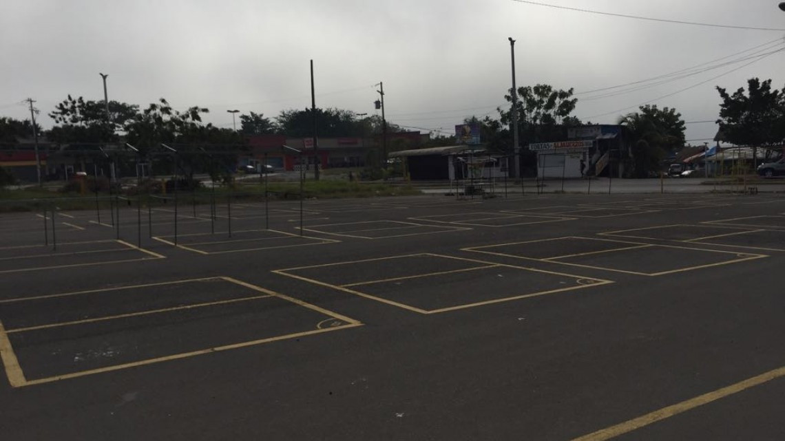 A punto de desaparecer mercado creado con comerciantes informales