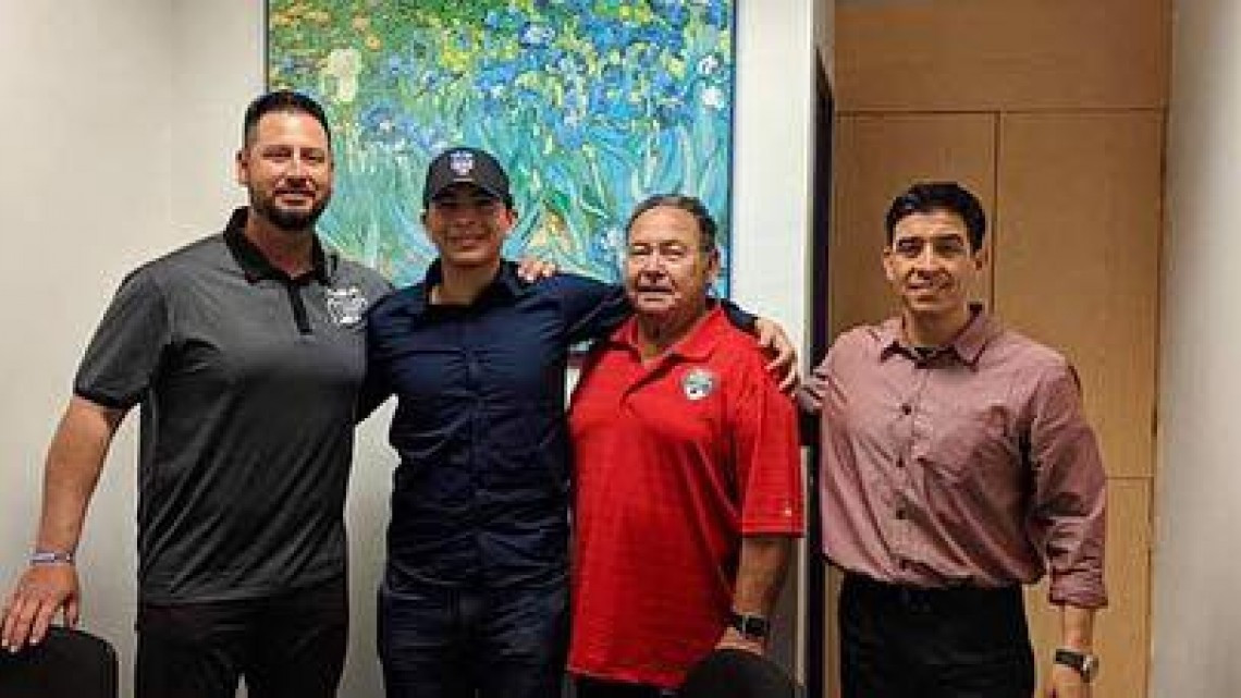 Tamaulipeco Fernando Gallegos firma con Mets de NY