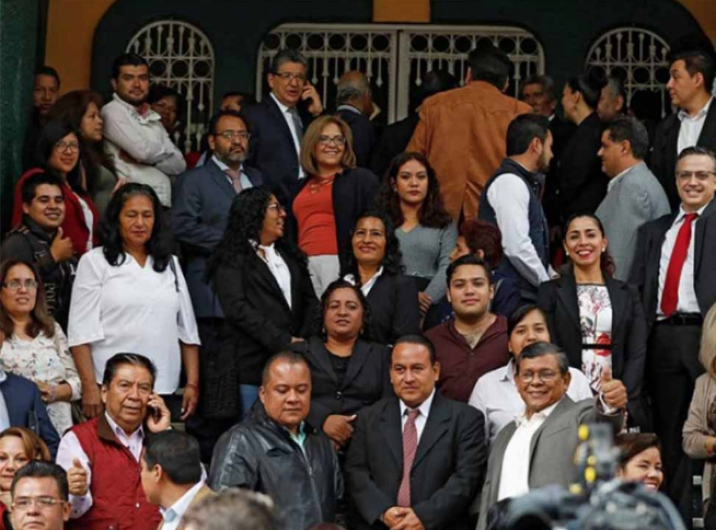Diputados y Senadores ratifican compromisos y "lealtad total" a AMLO