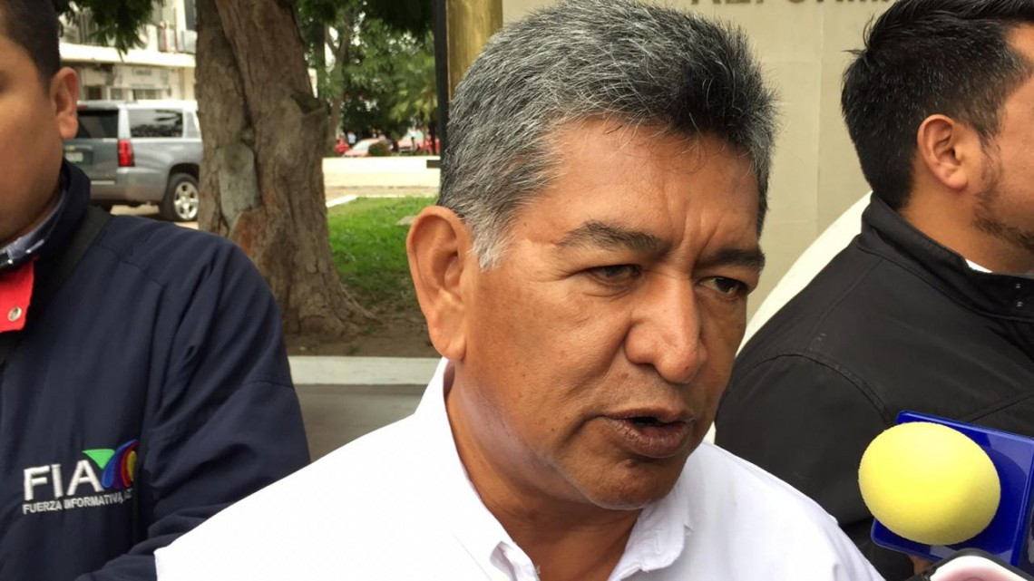 4 árboles caídos y 4 colonias sin luz, dejo el norte este lunes 