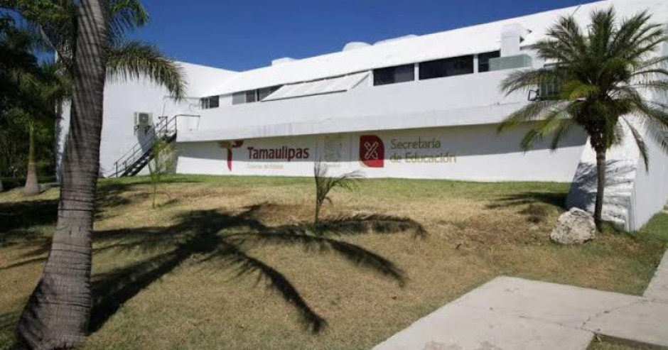 No existe desvío de recursos en becas: SET