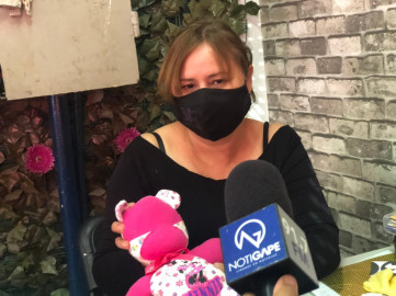 Crean ositos con ropa de reynosenses fallecidos por COVID-19 