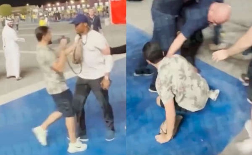 Samuel Eto'o golpea a aficionado