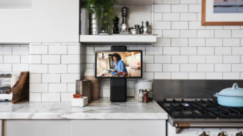 Lanzan "Portal", asistente de Facebook para videollamadas