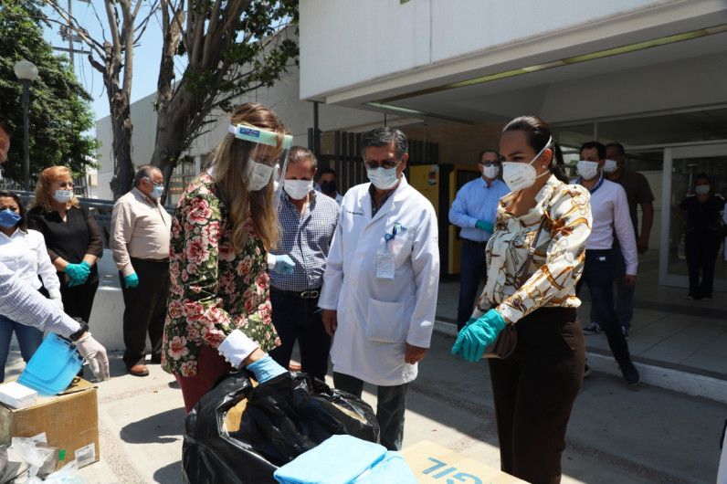 Entrega Alcaldesa insumos a Héroes de la Salud