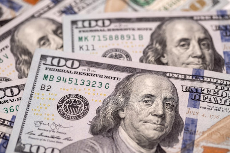 Cierre de semana: ¿Cómo terminó el dólar este viernes 17 de octubre?