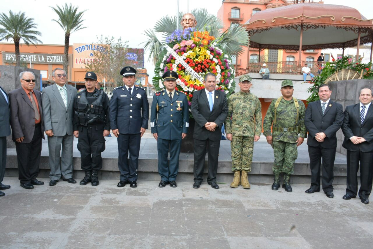 Conmemora Gobierno Municipal Centenario de la Constitución Mexicana