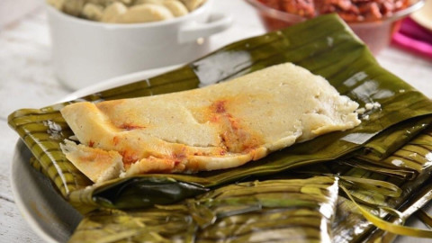 Venden tamales para recuperar fondos para niños con cáncer
