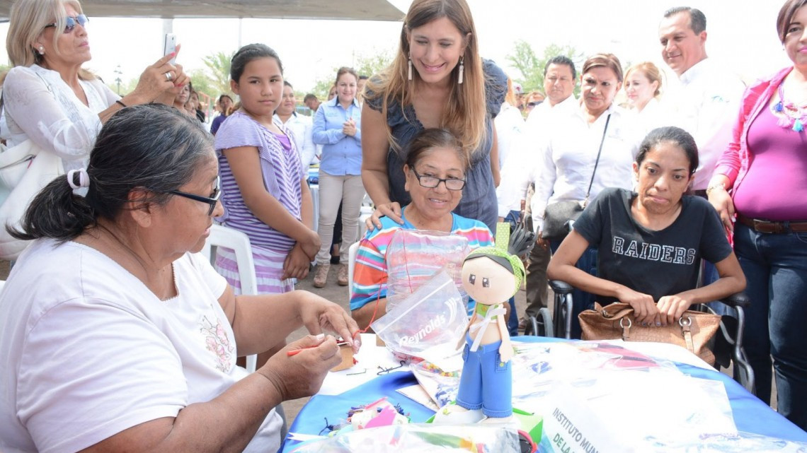 Inaugura Alcaldesa V Encuentro Juvenil en CBTIS 276