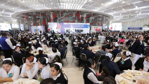 Gobernador asiste a celebración de enfermeros de zona norte