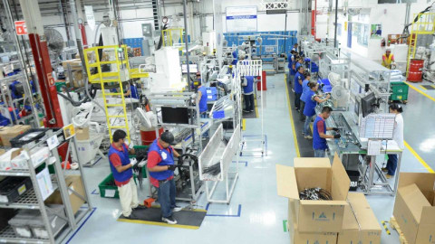 Reportan perdidas millonarias en maquiladoras por apagones