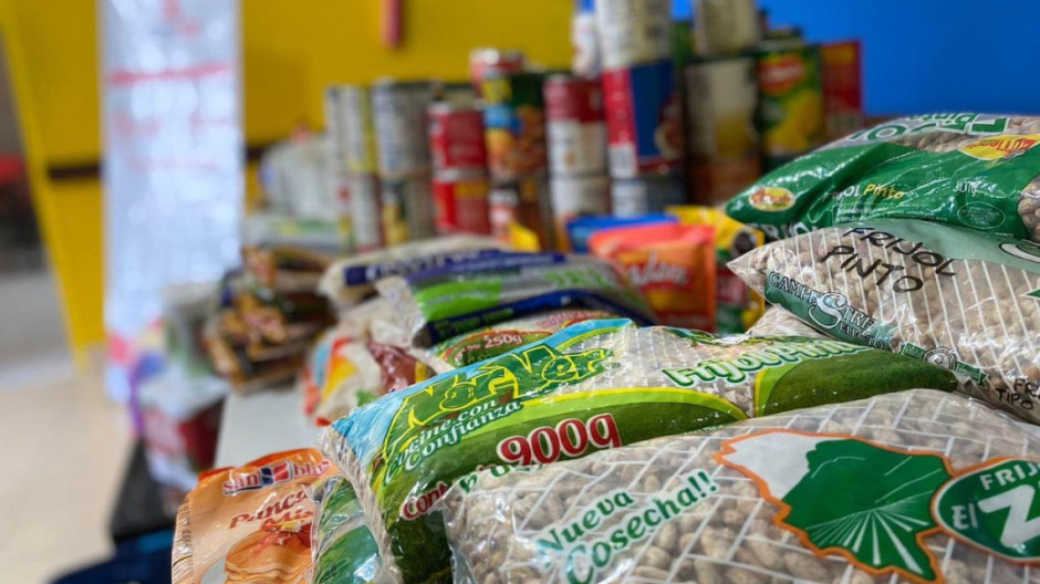 Recibe BAMX 92 toneladas de alimento