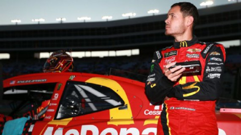 NASCAR despide a Kyle Larson por comentarios ofensivos