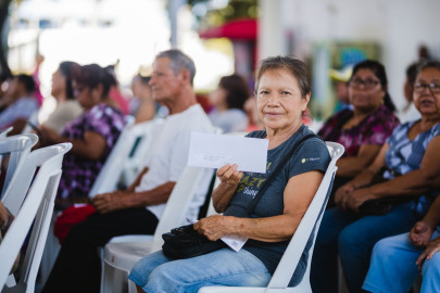 Beneficia Alcalde Carlos Peña Ortiz a 330 abuelitos