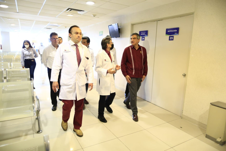 Abasto de medicamentos, más médicos y hospitales; primeros resultados en Salud