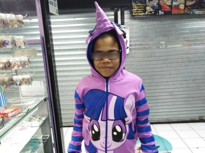 Llueven muestras de apoyo para niño fan de "My Little Pony"