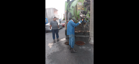 Reitera COMAPA no arrojar grasas y aceites en drenaje sanitario
