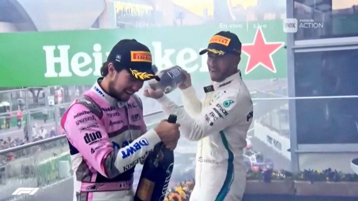 Sergio Pérez se lleva el tercer lugar en el podio de Azerbaiyán