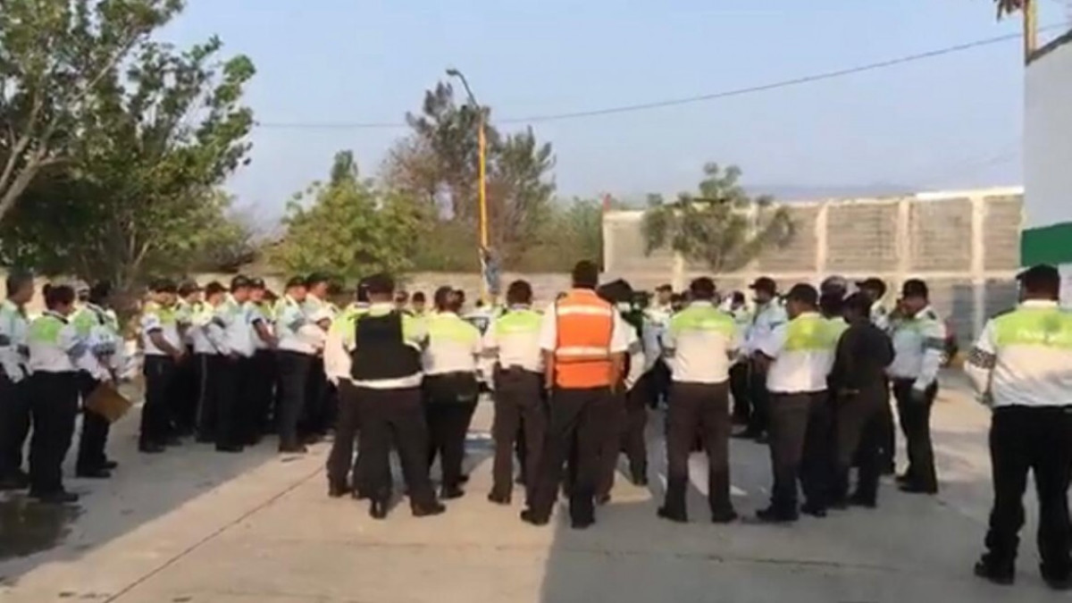 Paran labores tránsitos de Victoria