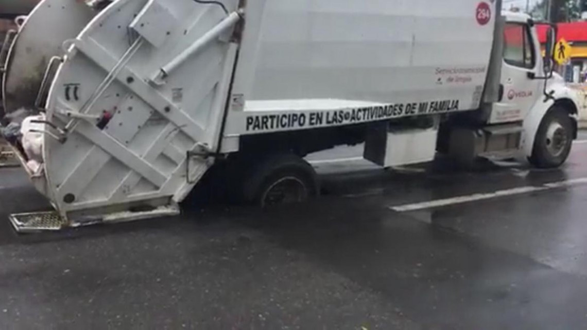 Tras lluvias, se abren nuevos socavones en Nuevo Laredo