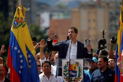 Reconocen Países europeos a Guaidó como presidente de Venezuela