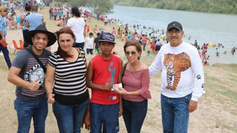 Llevan a cabo "Torneo de Pesca y Voleibol"