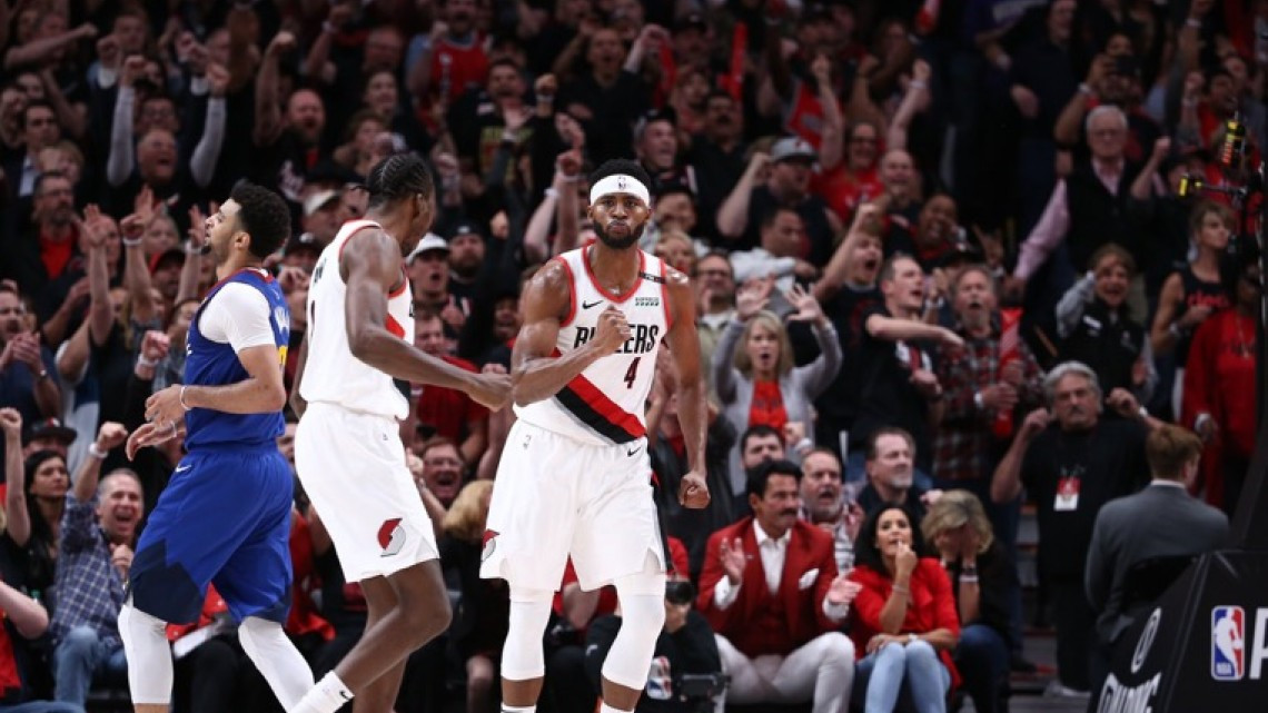Portland vence a Denver en NBA