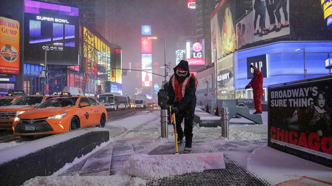 Nueva York en estado de emergencia por bomba ciclónica” invernal